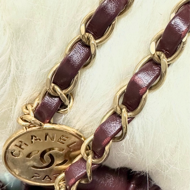 CHANEL 🇫🇷 22 small bag （酒紅）-18