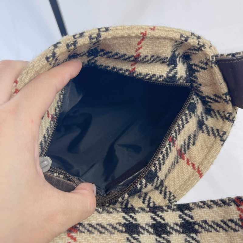 burberry 毛呢款 近全新！-1