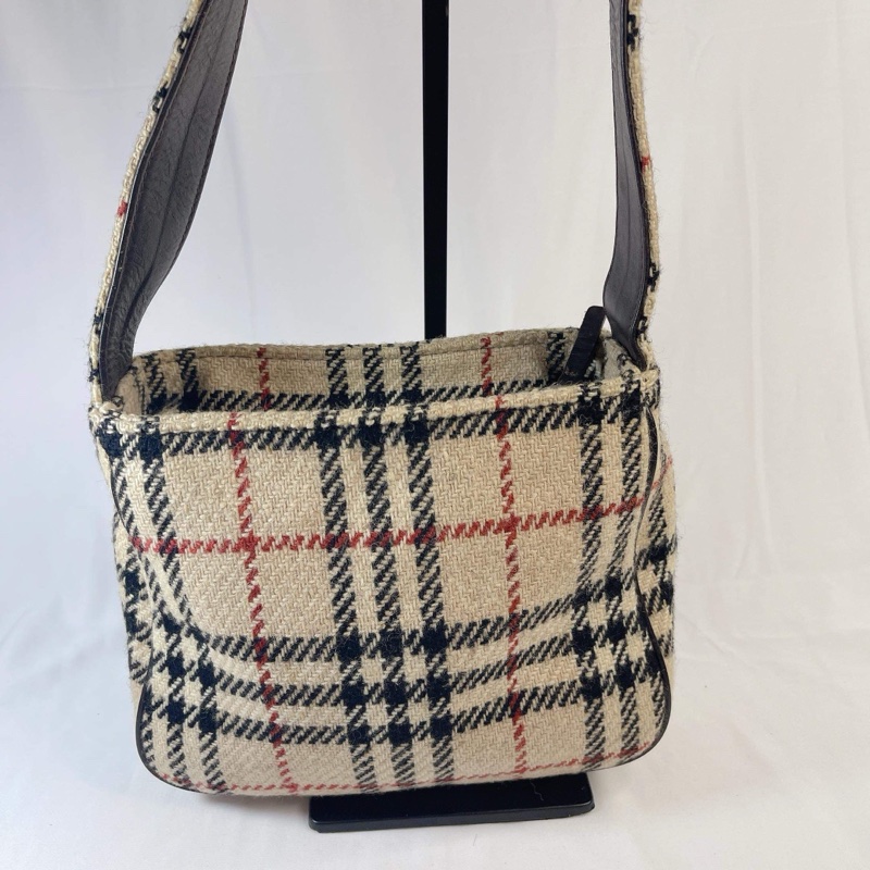 burberry 毛呢款 近全新！-3