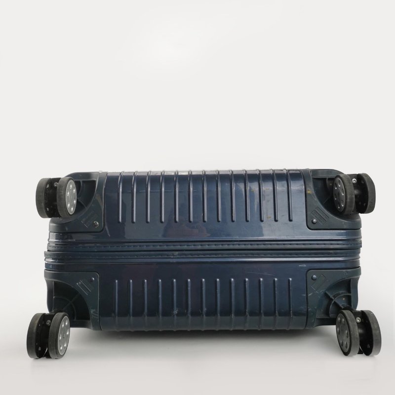 Rimowa行李箱-1