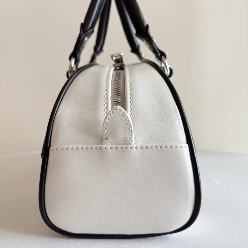 便宜賣PRADA 牛皮保齡球包 手提包 可手提附肩背帶可肩背-4