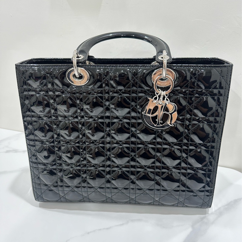 Lady Dior 7格黑銀漆皮戴妃包-5