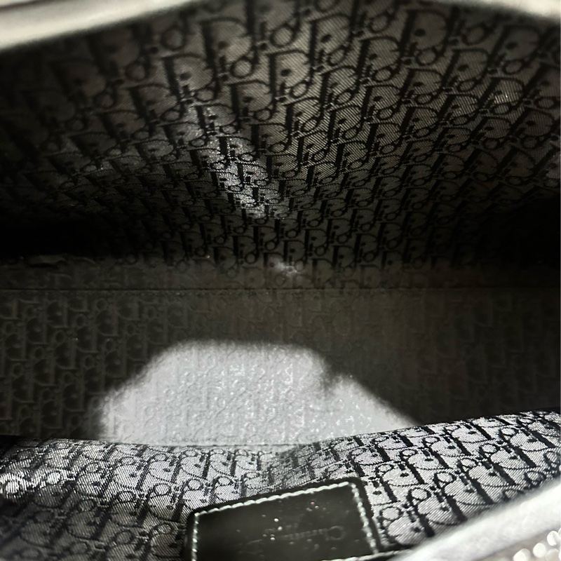 Lady Dior 7格黑銀漆皮戴妃包-10