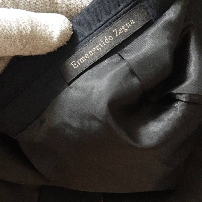 義大利品牌全新正品ERMENEGILDO ZEGNA傑尼亞 男藏青色80%混羊毛單排釦側雙開衩西裝外套52號-4
