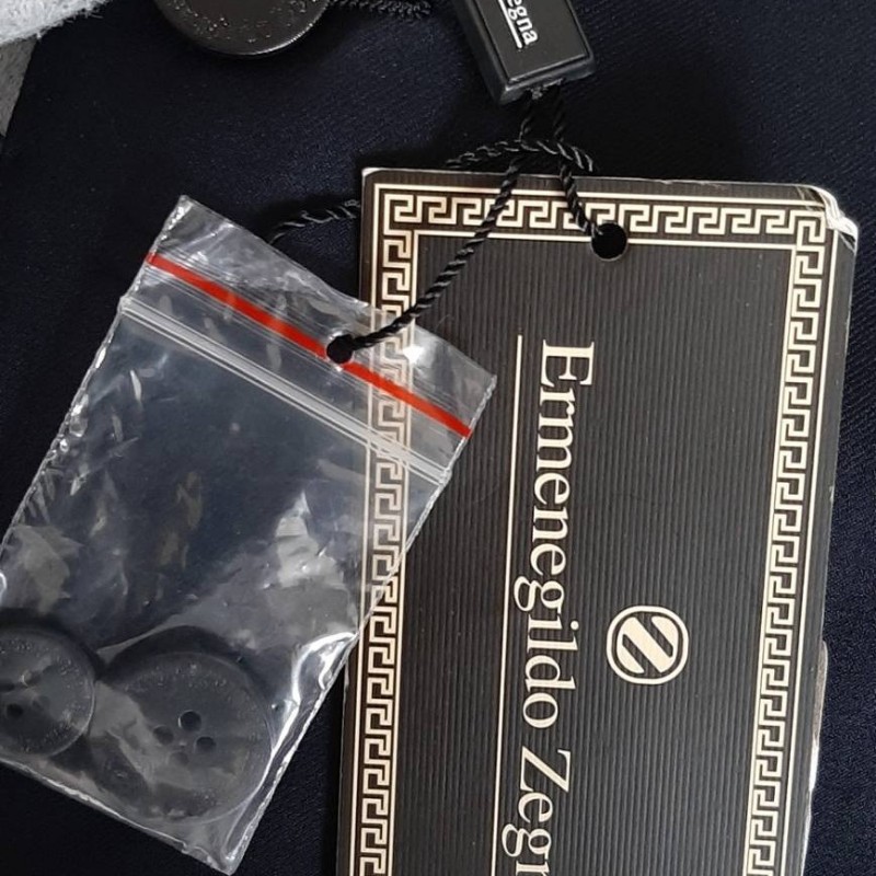 義大利品牌全新正品ERMENEGILDO ZEGNA傑尼亞 男藏青色80%混羊毛單排釦側雙開衩西裝外套52號-7