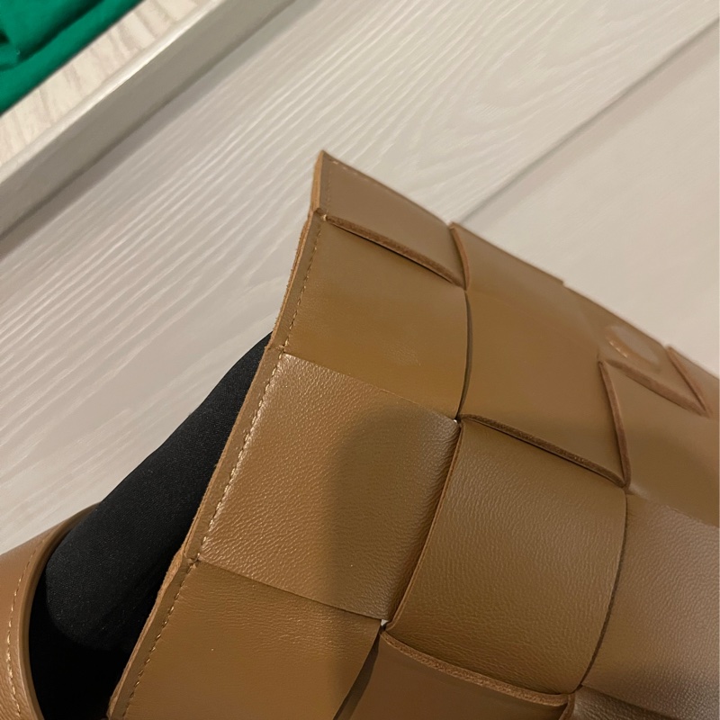 ［斑比暴衝💕］BV Bottega veneta 寶碟家 15格 棕色 羊皮 cassettes-24