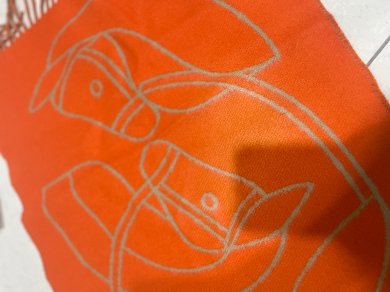 Hermes 愛馬仕 Casaque Entrelacs Equestres muffler 大馬印流蘇羊毛圍巾(米/橘)-8