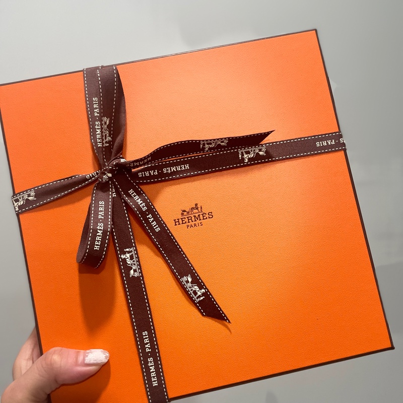 Hermes 愛馬仕 Casaque Entrelacs Equestres muffler 大馬印流蘇羊毛圍巾(米/橘)-14