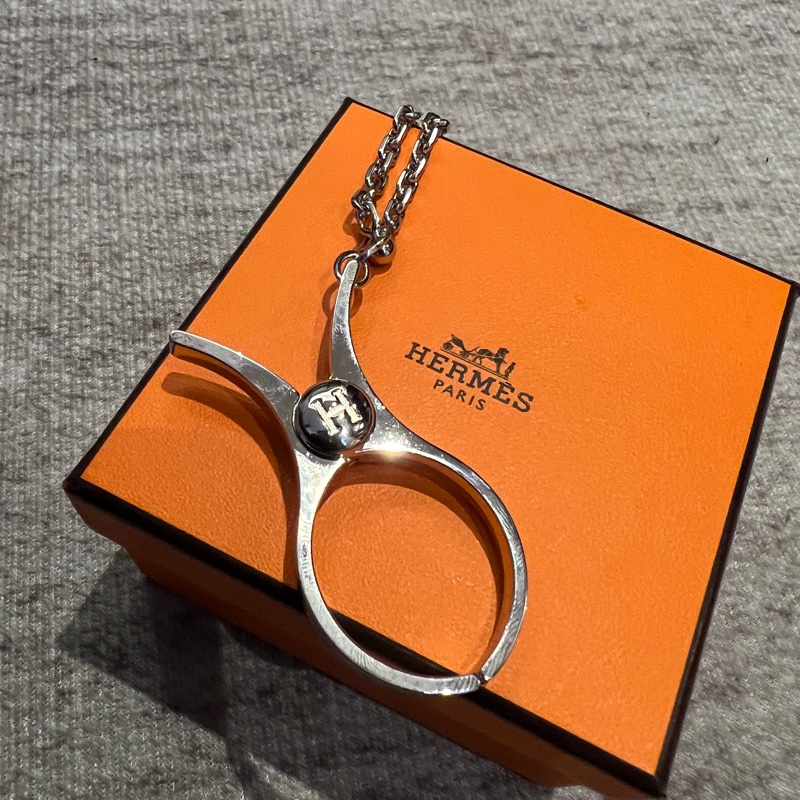 Hermes 超難買 萬用搭配手套夾 銀色-5