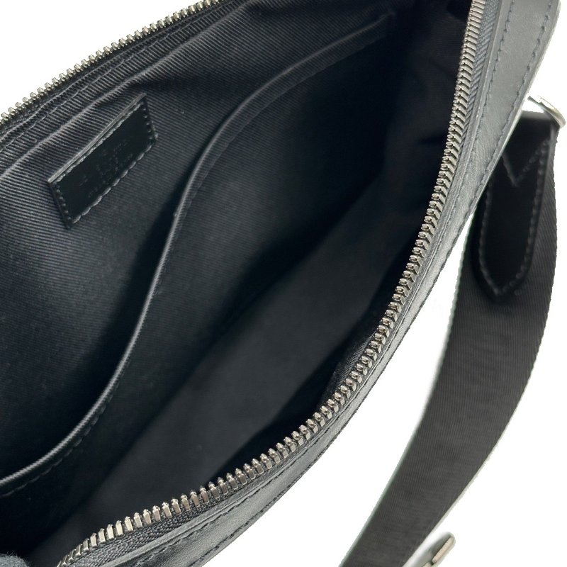 LOUIS VUITTON 黑武士郵差包-2