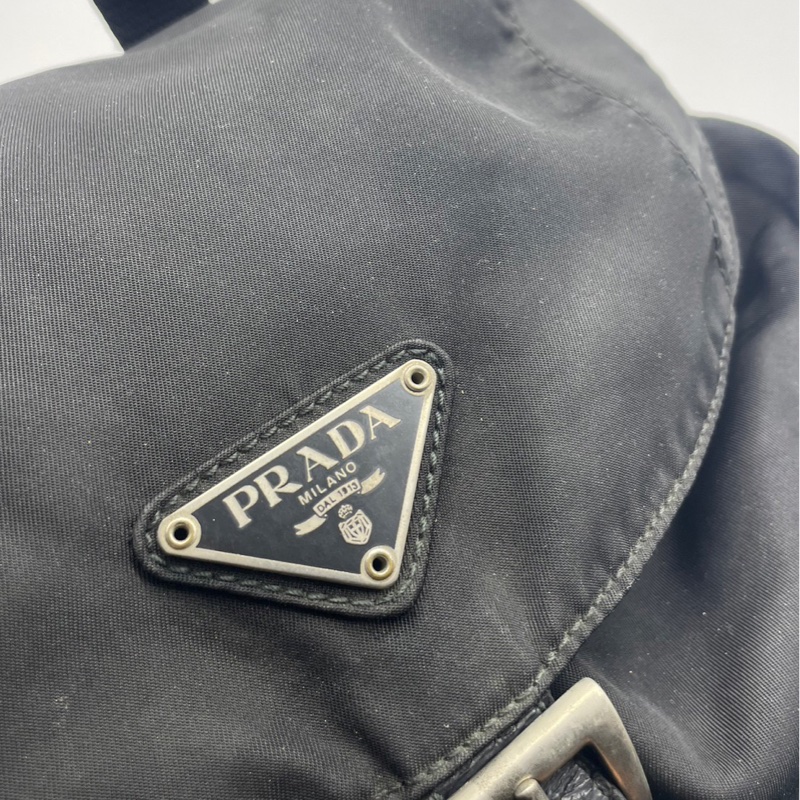 Prada後背包-1