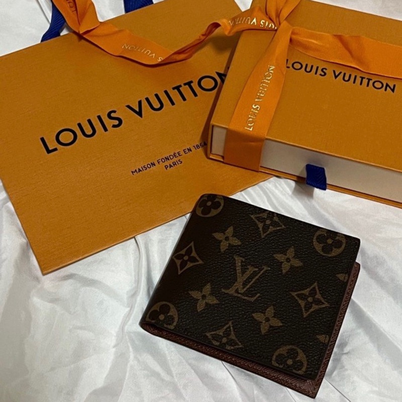Louis Vuitton路易威登Marco 錢包 全新 LV-7