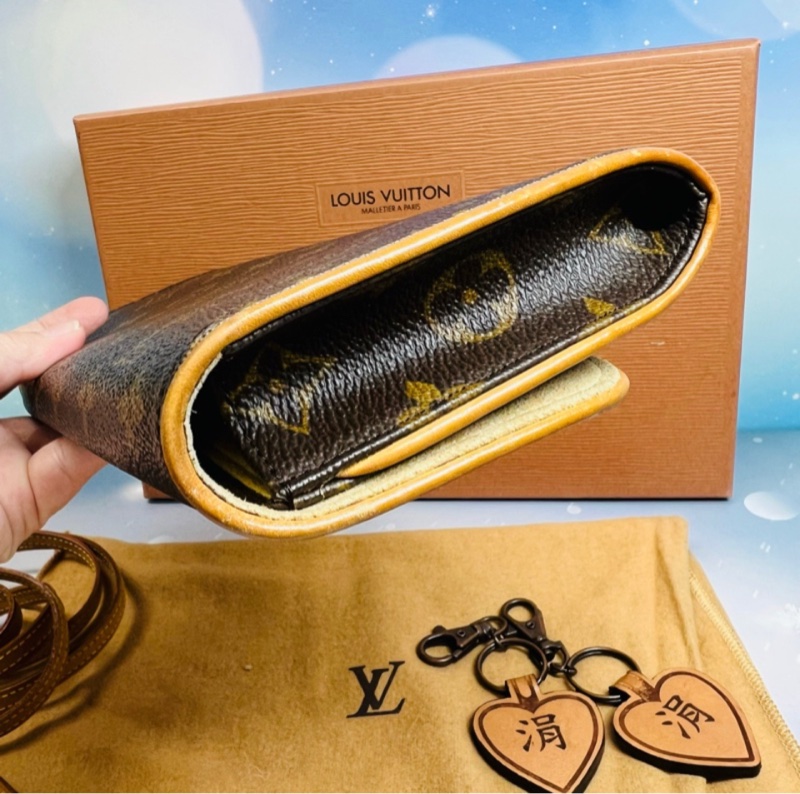 Louis Vuitton 信封包(九成新)-11