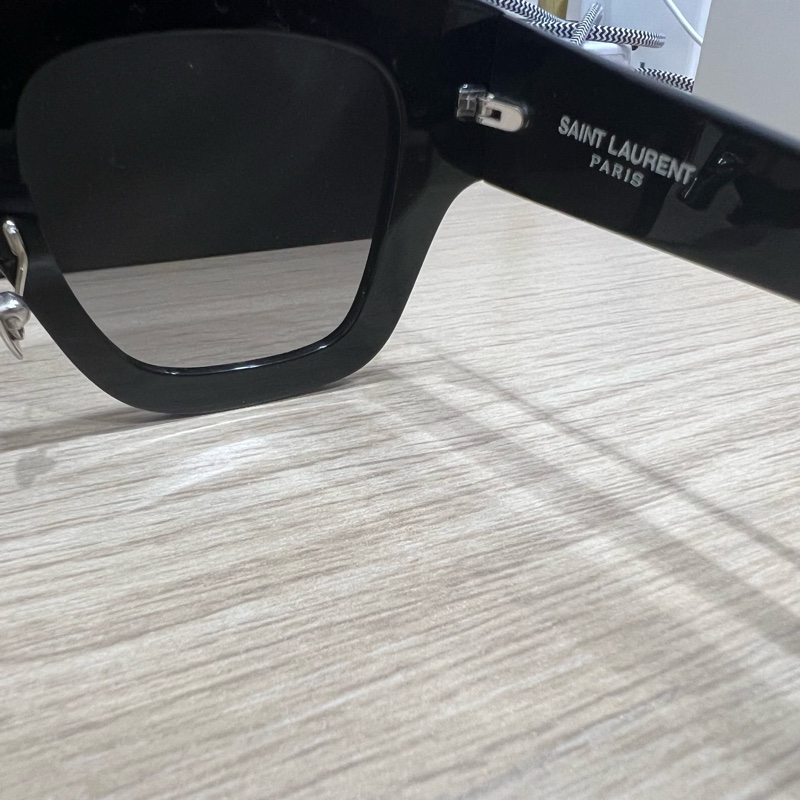 （已保留）（♥️♥️黑五特價）SAINT LAURENT YSL SL184-3