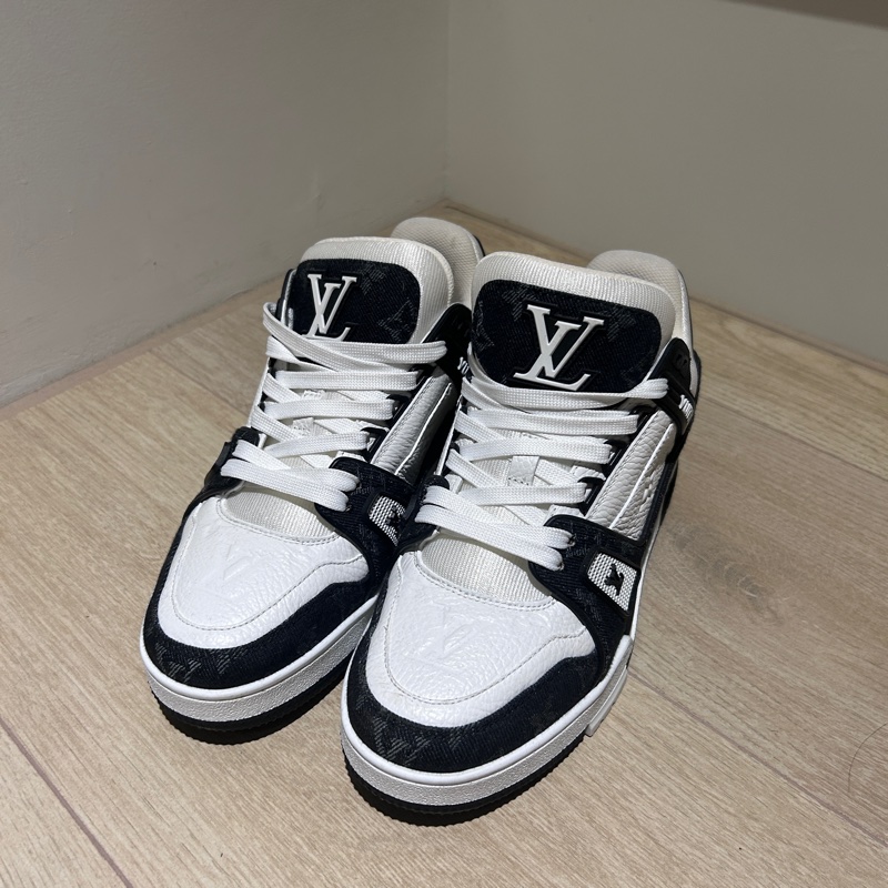 LV trainer 黑白 熊貓-1