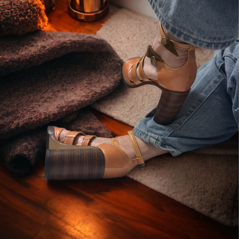 🍒LOUIS VUITTON橘粉底色鑲芥末黃邊羅馬鞋 size:39/2F231017-2-0