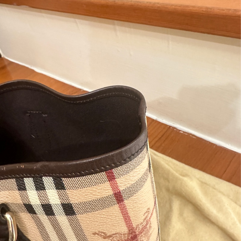 BURBERRY 戰馬格紋PVC托特包-10