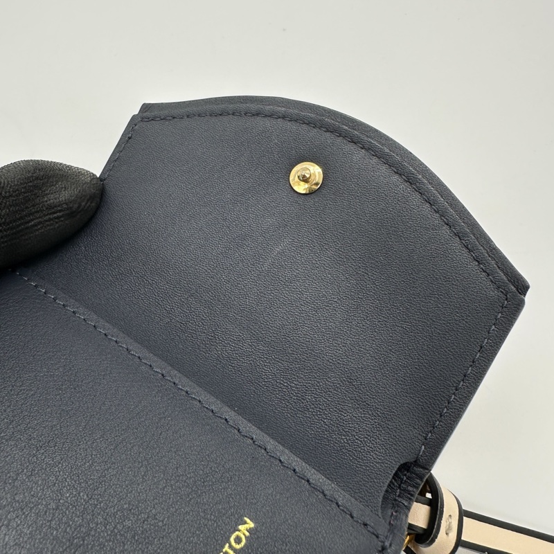 👝 LV拼色三折短夾-8