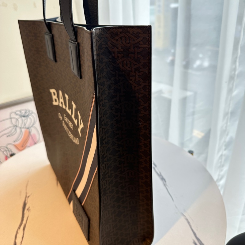 BALLY 咖滿版LOGO手提雙肩包-1