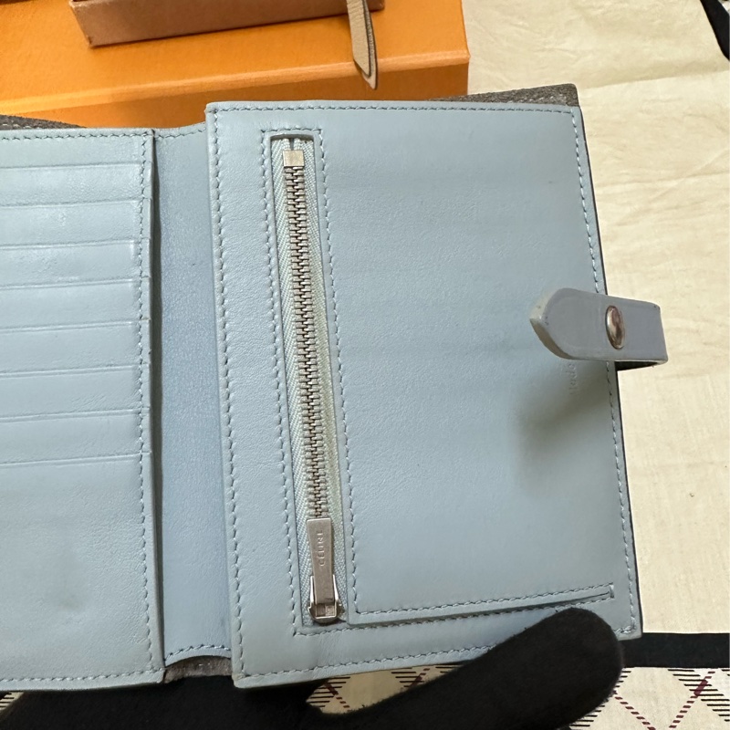 CELINE 雙拼色，藍灰牛皮皮夾-16