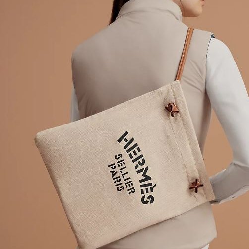 現貨商品  全新商品  台灣購證 Hermes 經典Aline grooming bag-1