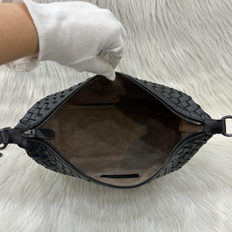 Bottega Veneta黑羊皮小編織肩背便當包 飯盒包 手提包-18