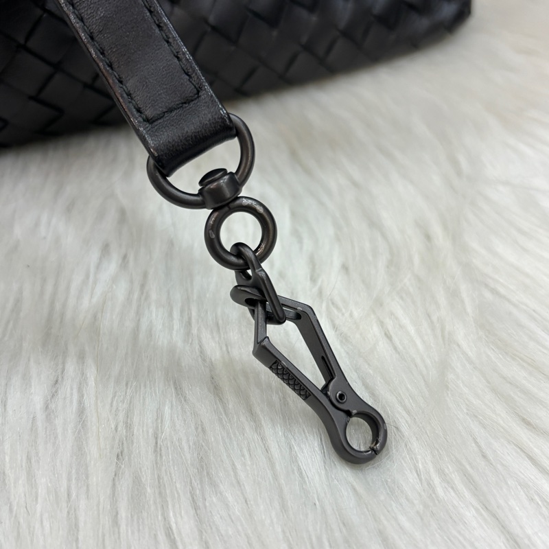 Bottega Veneta黑羊皮小編織肩背便當包 飯盒包 手提包-24