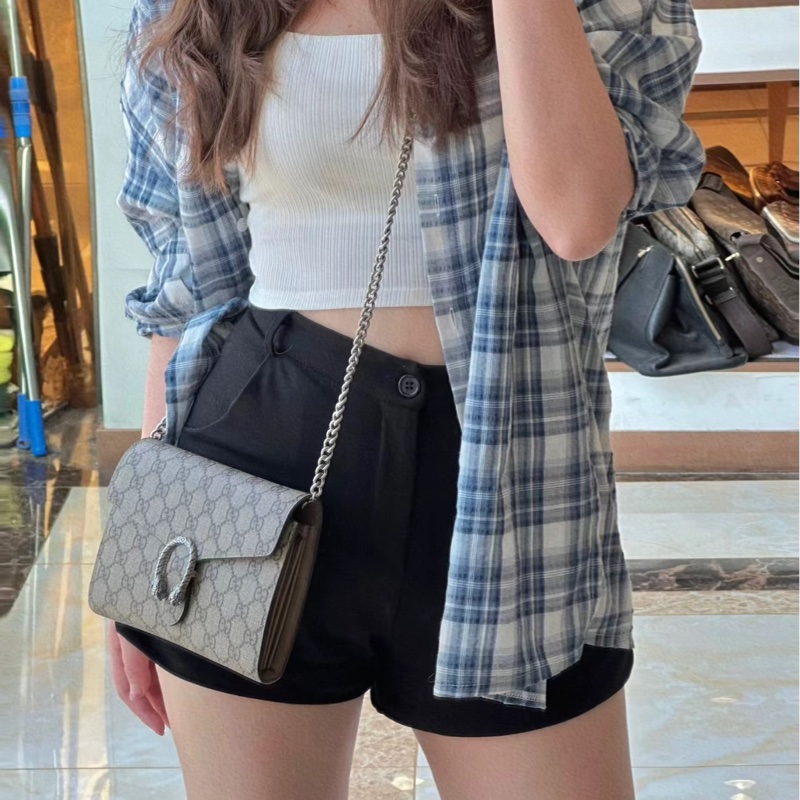 GUCCI Dionysus GG Supreme 酒神包 鍊帶晚宴包 手拿包WOC (卡其色)-2