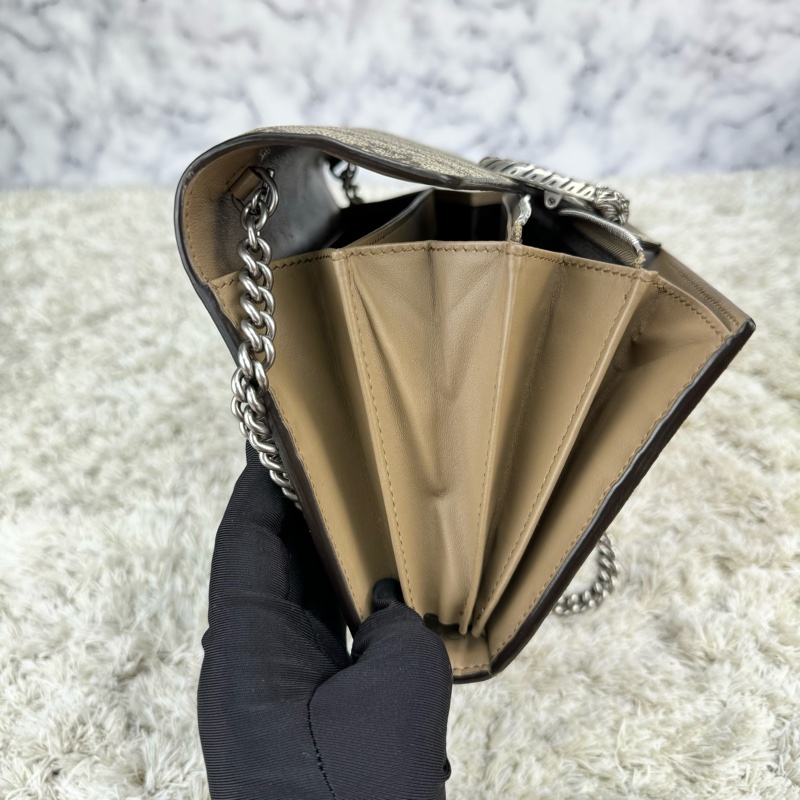 GUCCI Dionysus GG Supreme 酒神包 鍊帶晚宴包 手拿包WOC (卡其色)-27