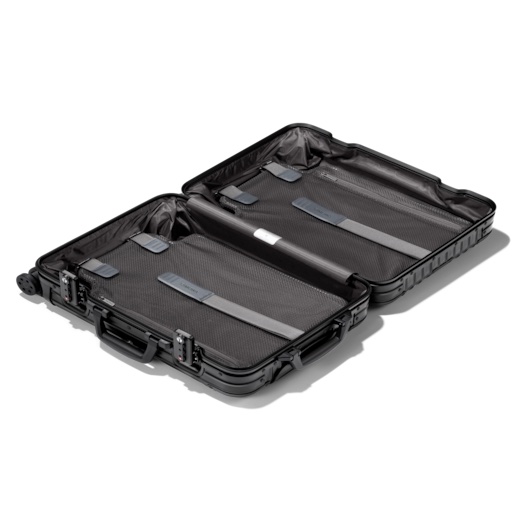 現貨不用等 Rimowa 登機箱 Essential 系列 特殊版「純白色」-1