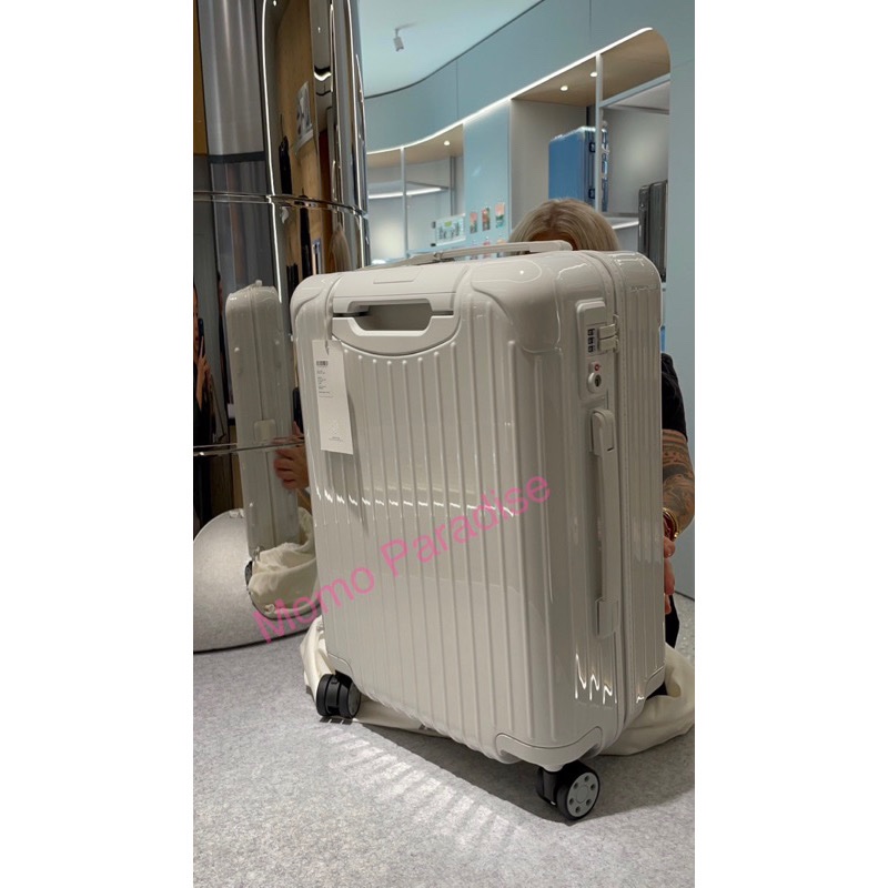 現貨不用等 Rimowa 登機箱 Essential 系列 特殊版「純白色」-8