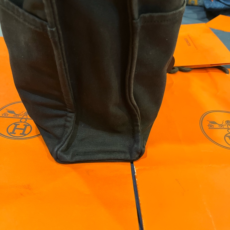 現貨2手愛馬仕Hermes 大號帆布包(黑色底)-13