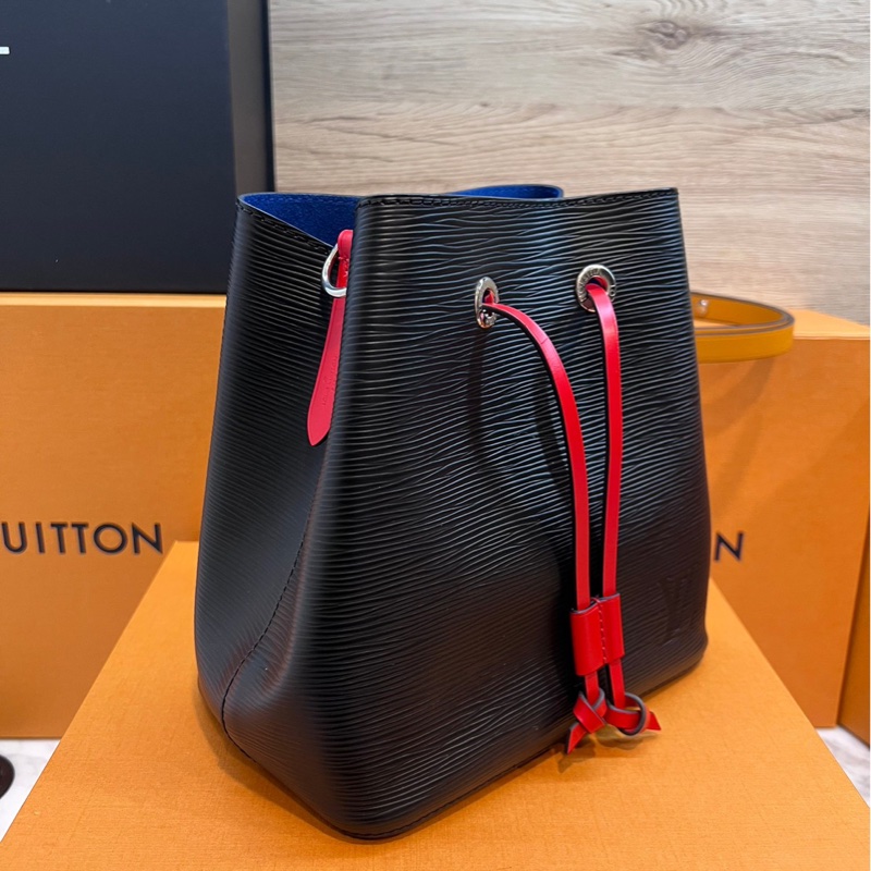 LV NeoNoe BB M52853 芯片款 水波紋 水桶包-8