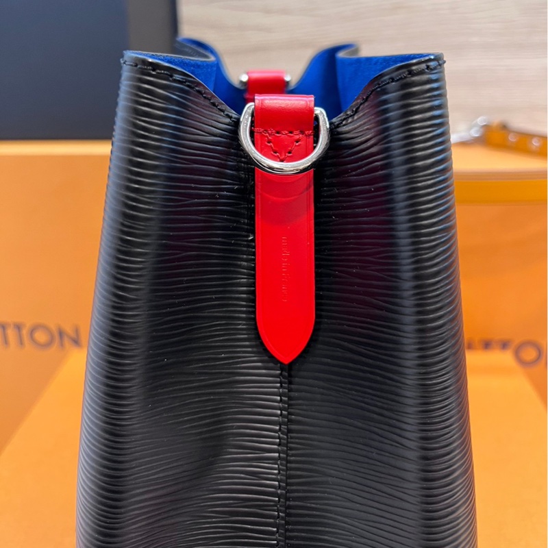 LV NeoNoe BB M52853 芯片款 水波紋 水桶包-12