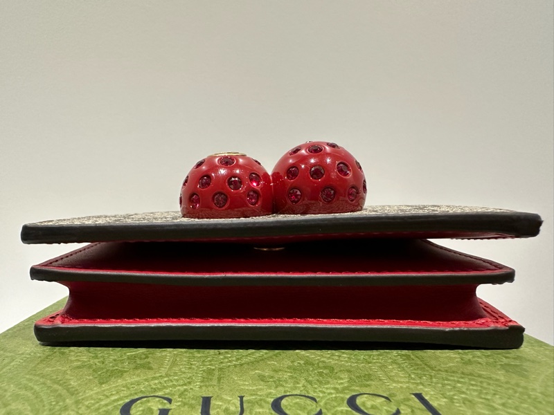 GUCCI GG SUPREME CARD CASE WALLET WITH CHERRIES-3