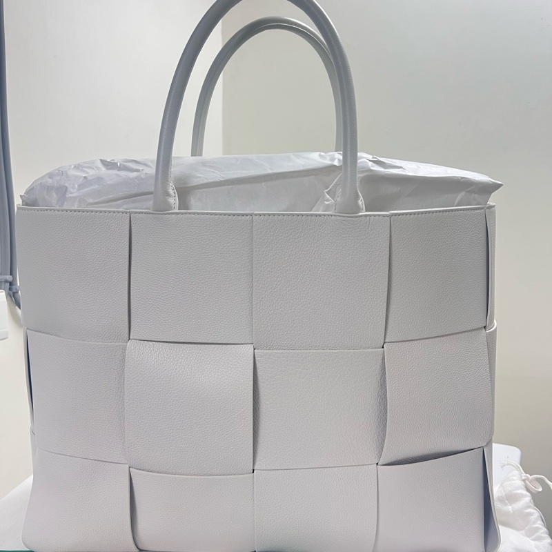 Bottega Venetia Large Arco Tote 編織托特包-1