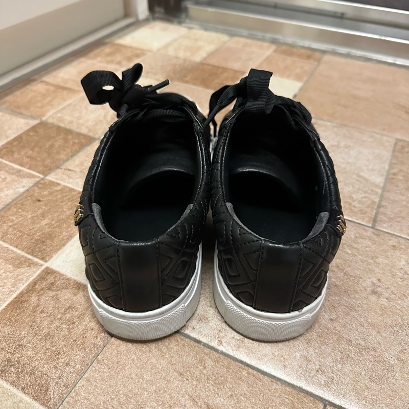 9成新轉售 專櫃購入｜Tory Burch 真皮緞帶🎀蝴蝶結 球鞋-2