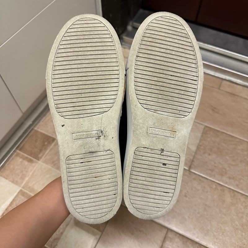 9成新轉售 專櫃購入｜Tory Burch 真皮緞帶🎀蝴蝶結 球鞋-11