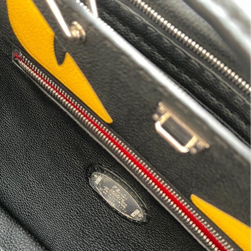 Fendi Peekaboo 惡魔眼睛兩用公事包-10