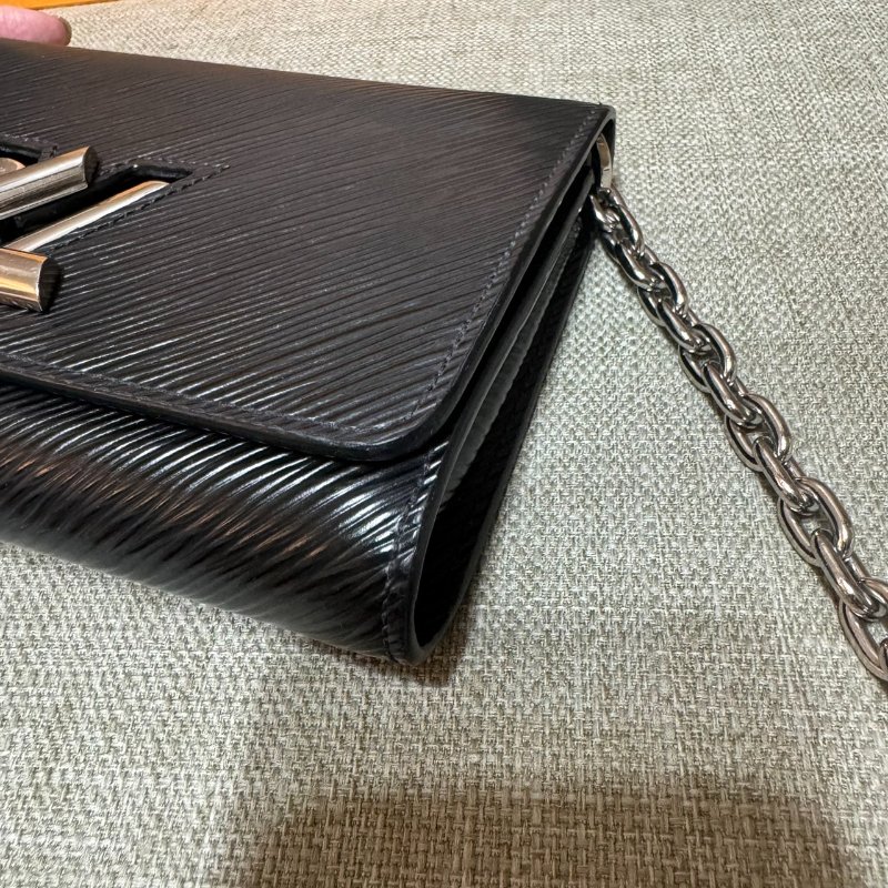 lv Woc twist Woc-4
