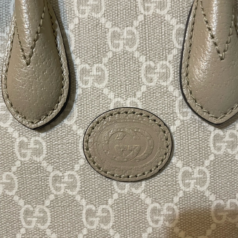 Gucci白色 Interlocking G 迷你 琴譜包*9成新-3