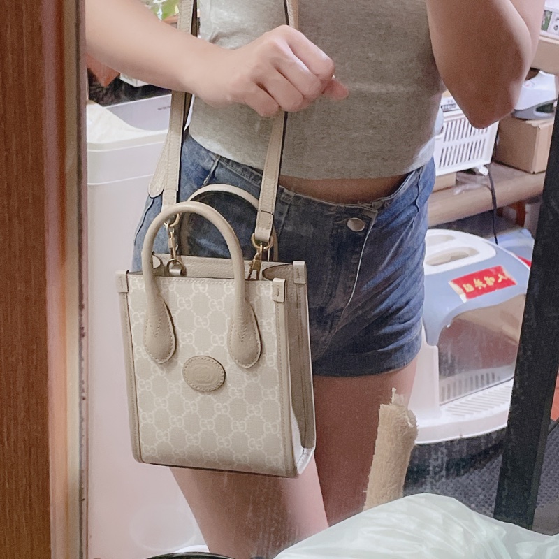 Gucci白色 Interlocking G 迷你 琴譜包*9成新-7