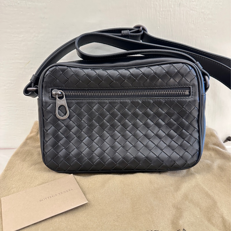 BV 黑編織方形小斜背包-0