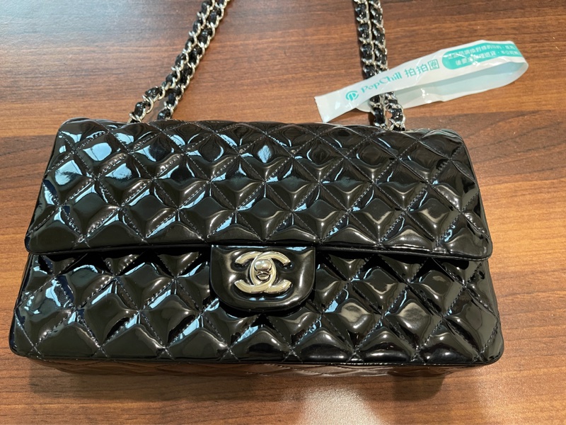 香奈兒coco25經典口蓋包 黑色漆皮cf 皮穿鏈 Chanel經典款 菱格紋翻蓋包 雙層翻蓋-4
