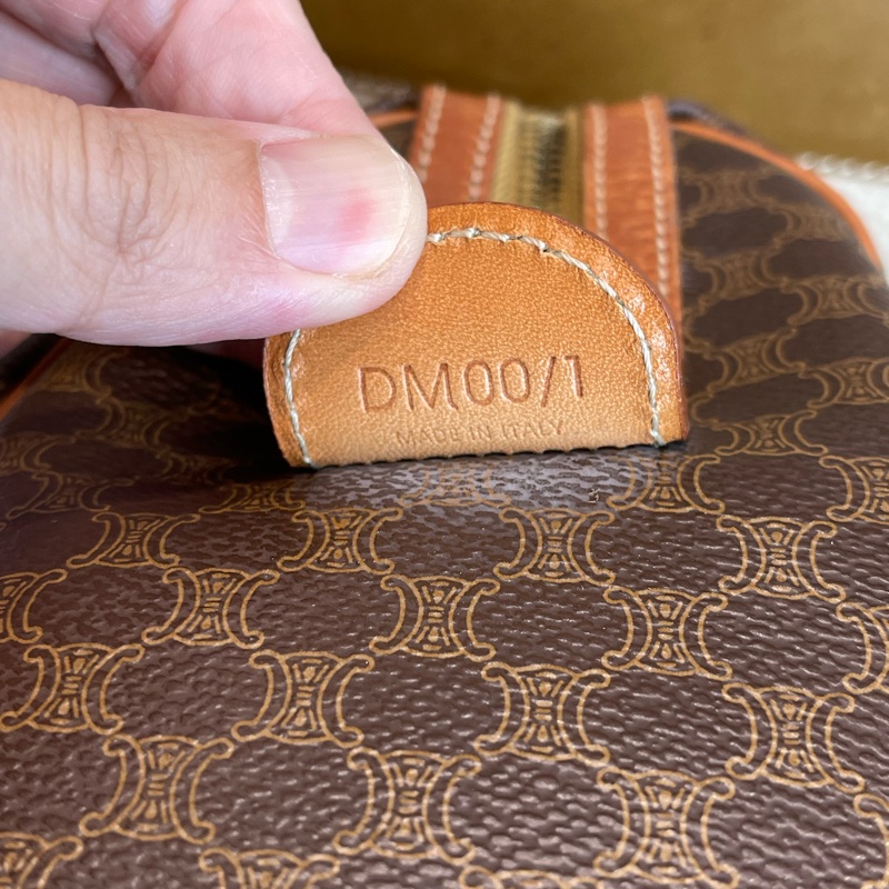 CELINE近代款經典老花波士頓25cm🌅經典釋出-13