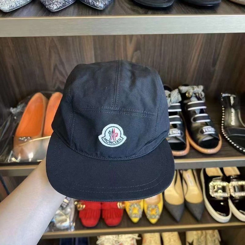 Moncler 帽子 全新有吊牌 59cm可調節-0