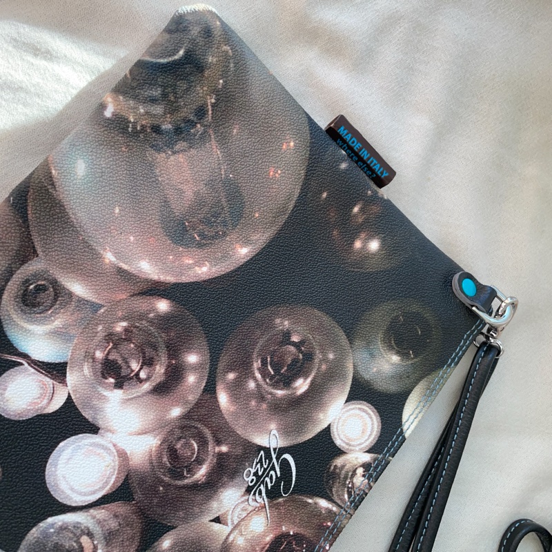 💯 正貨❗️【Gabs】multi function clutch bag。彩print真皮多用途袋-4