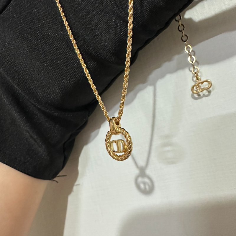 Christian Dior 經典金色CD麻花邊項鍊  極美款  近全新✨-2