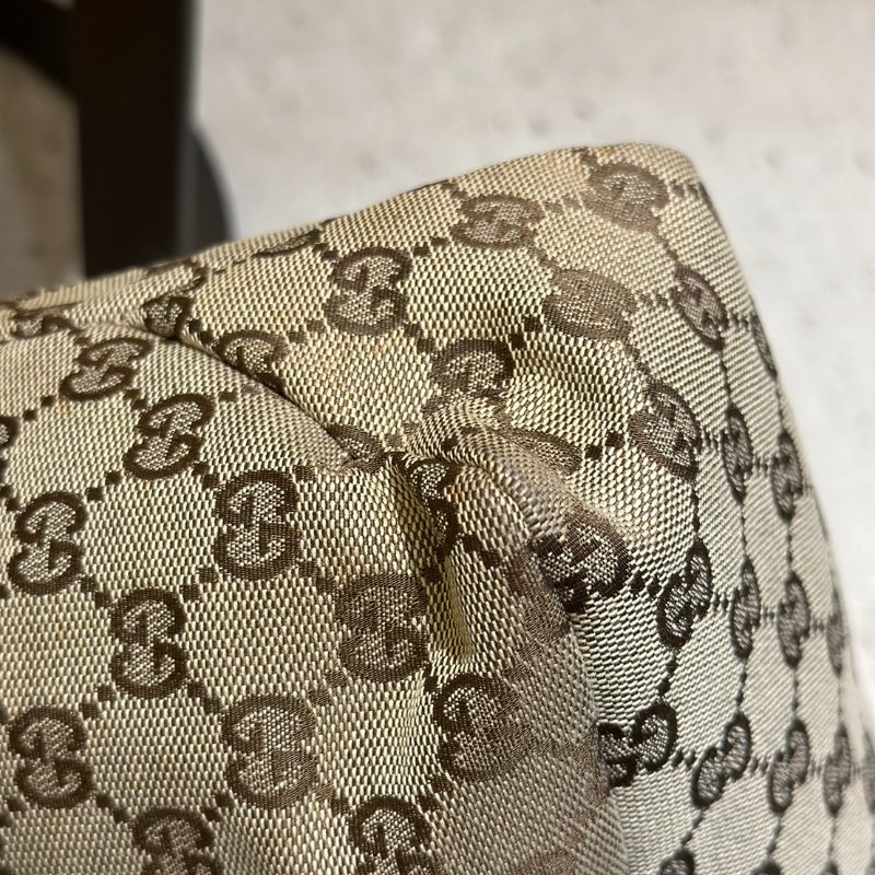 GUCCI 單肩流浪包-10