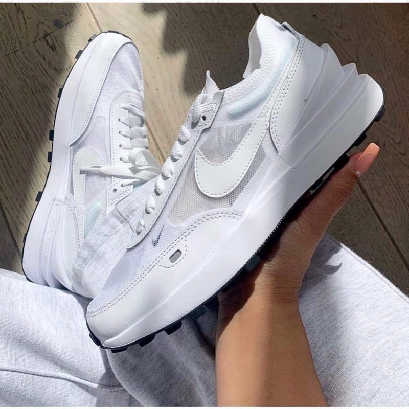 *Nike女款WaffleOne休閒鞋 US8.5-0